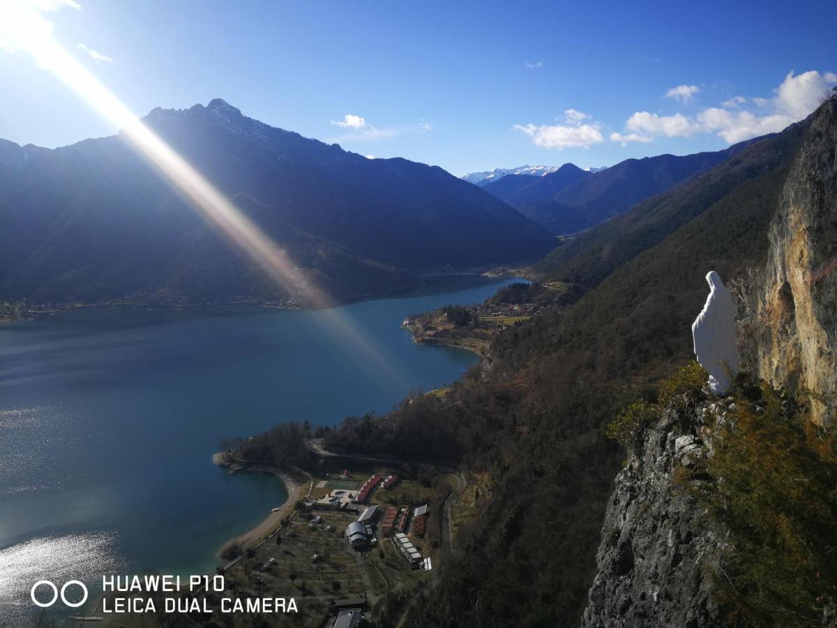 Casa Luca E Cristina Villa Mezzolago Eksteriør billede